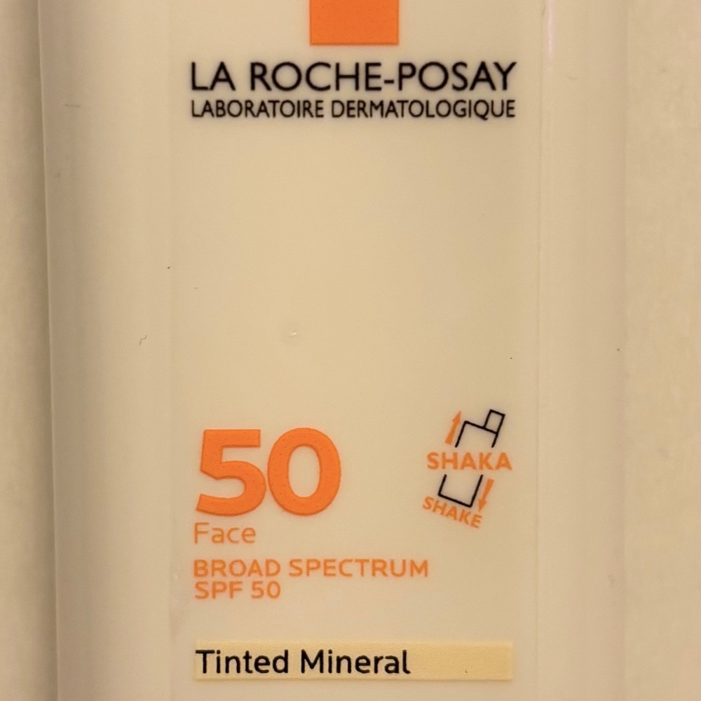 La Roche-Posay Tinted Mineral Anthelios Sunscreen